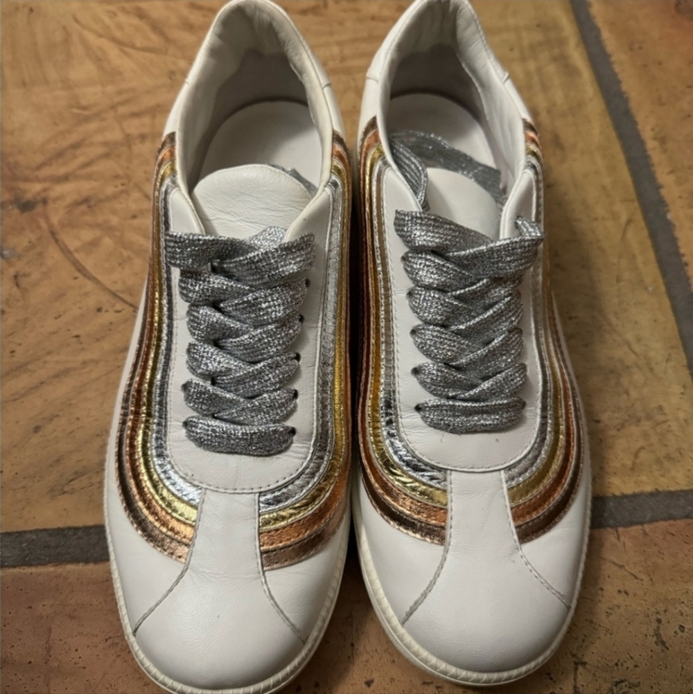 Rare Metallic Rainbow White sneakers - Picture 3 of 6